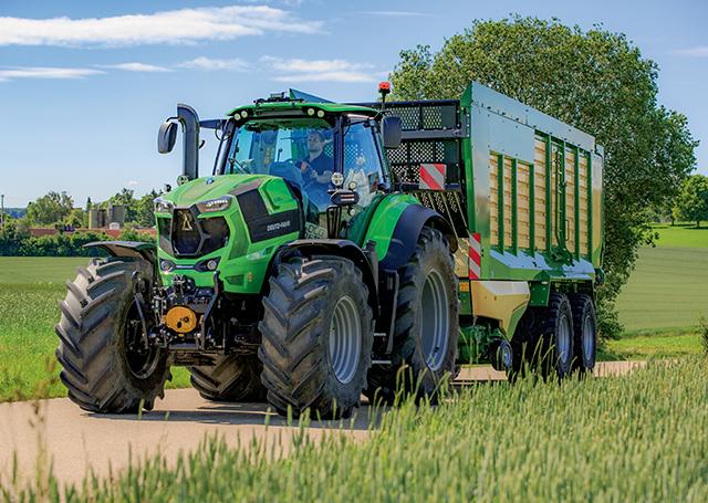 Deutz-Fahr 8280 transport
