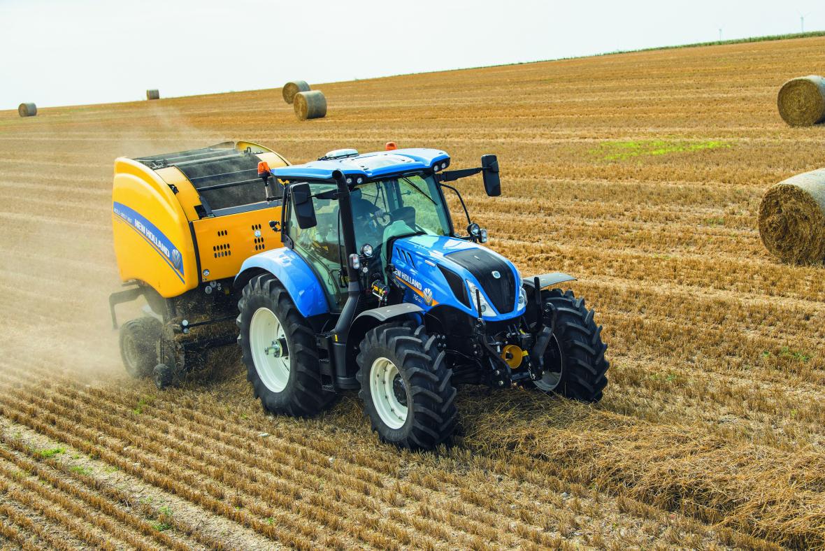 New Holland T6.160 aan t persen