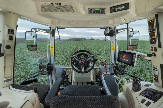 MF 5s cabine