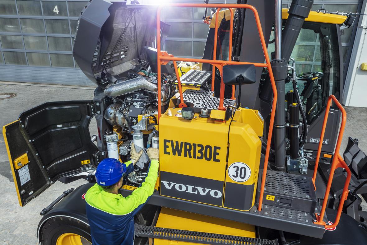 Volvo EWR 130 onderhoud 