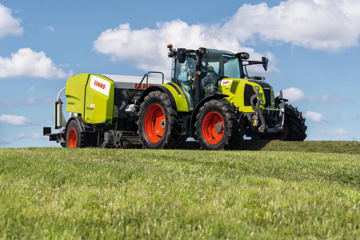 claas Arion 400 met pers