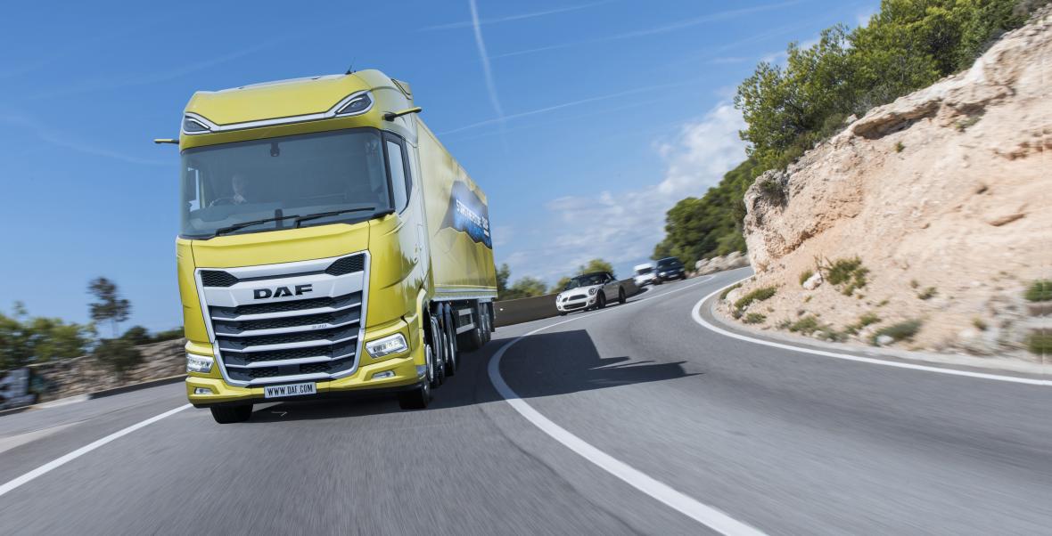 DAF XG+ lange afstandstruck