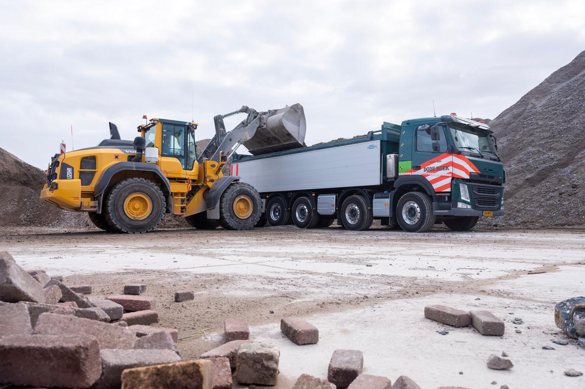 Volvo FM-X light 10x4 truck.