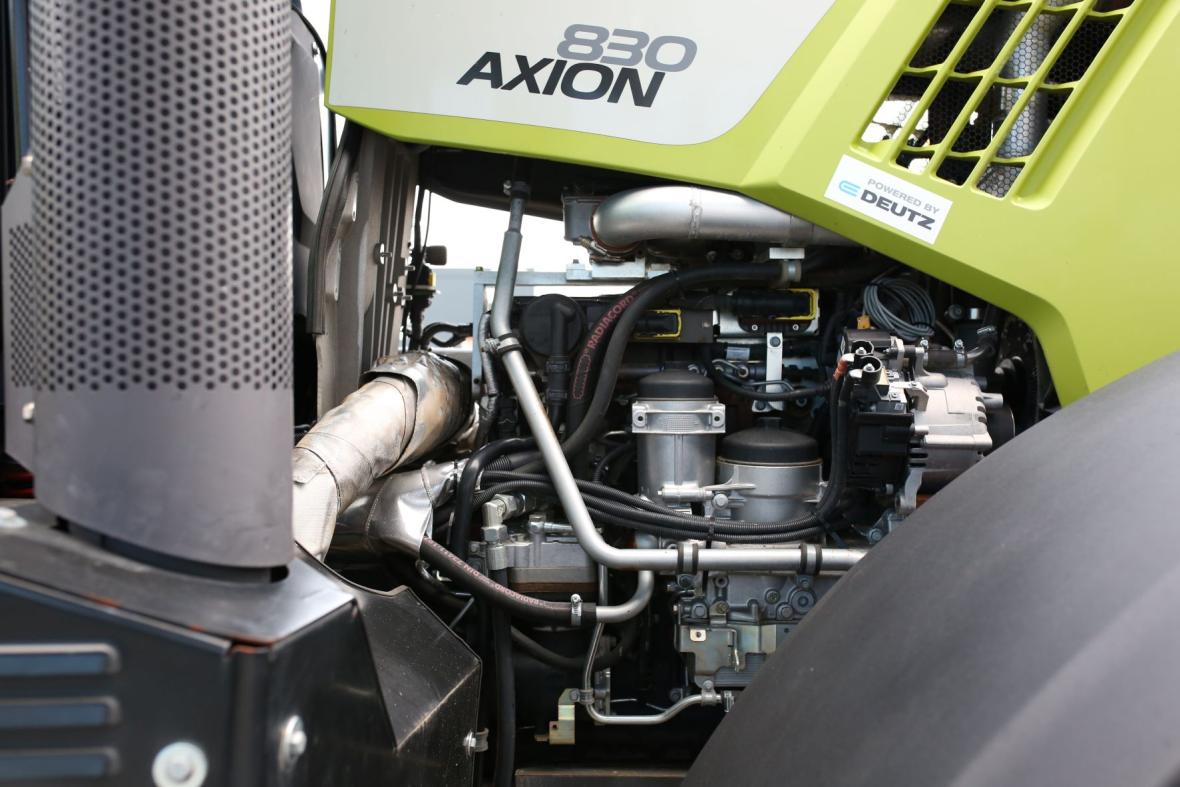 Claas Axion met Deutz motor 