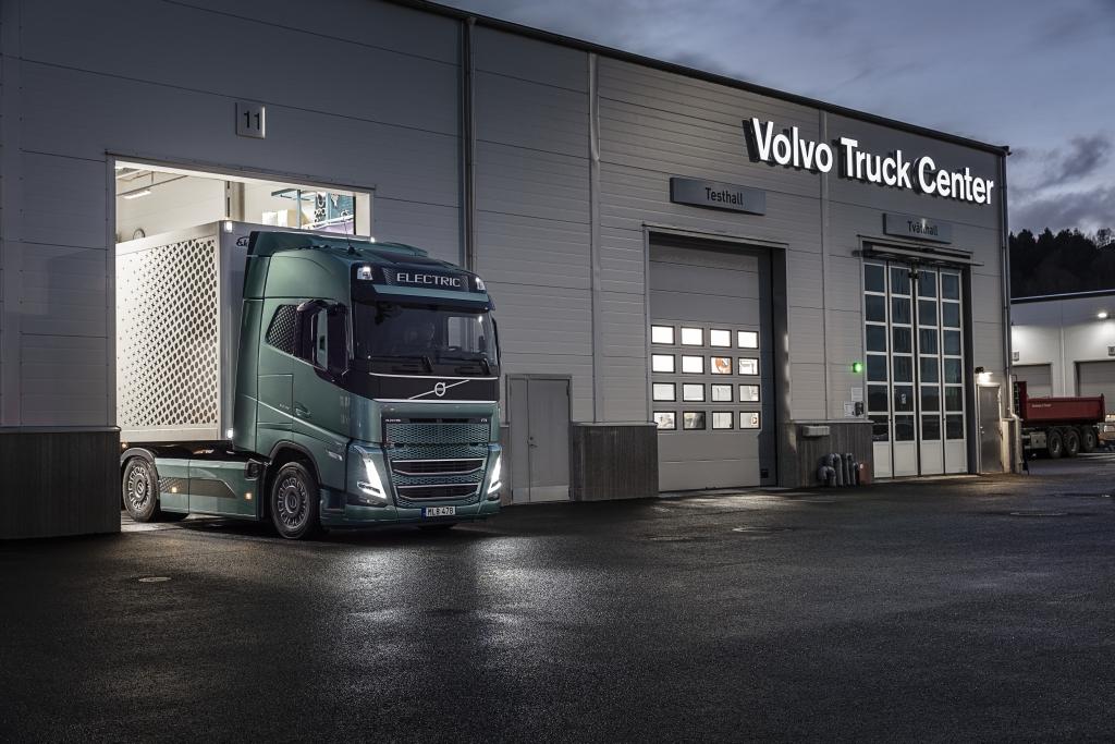 volvo service contract