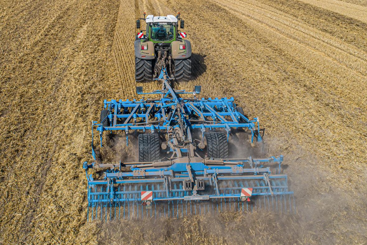 Lemken Karat 10 cultivator