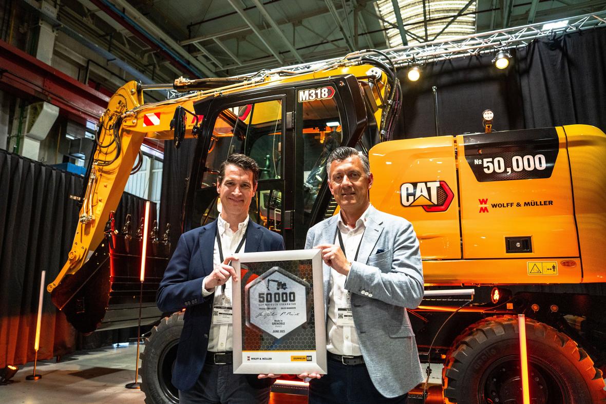 25000 e cat in Grenoble