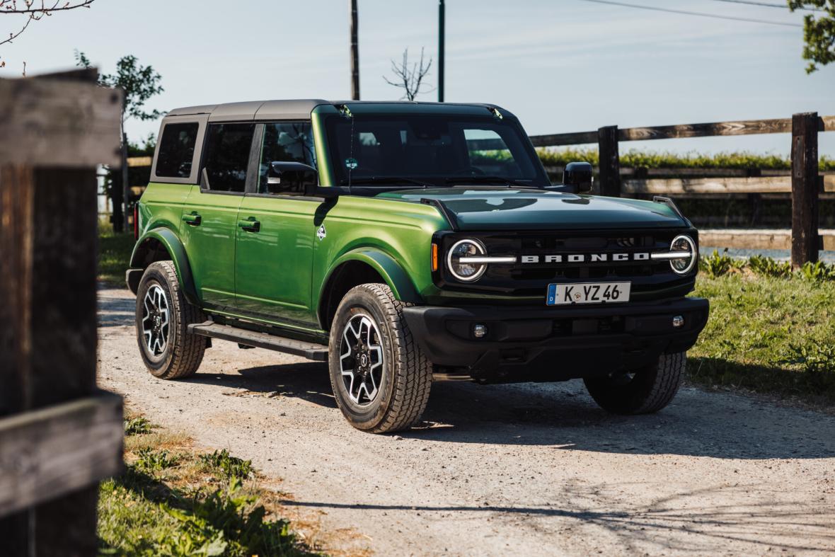 Ford Bronco 