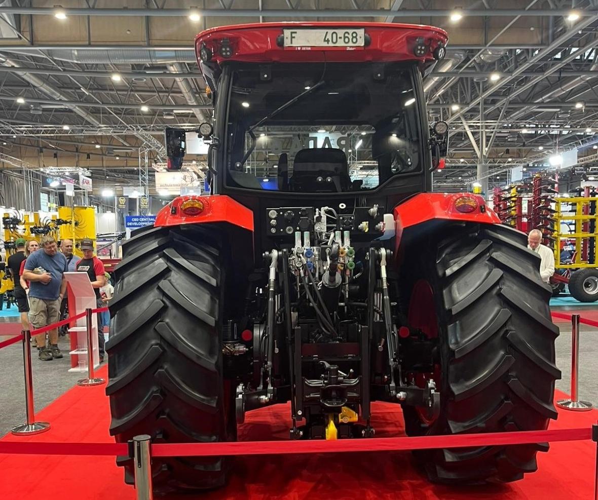 zetor 6 serie op TechAgro beurs Brno 