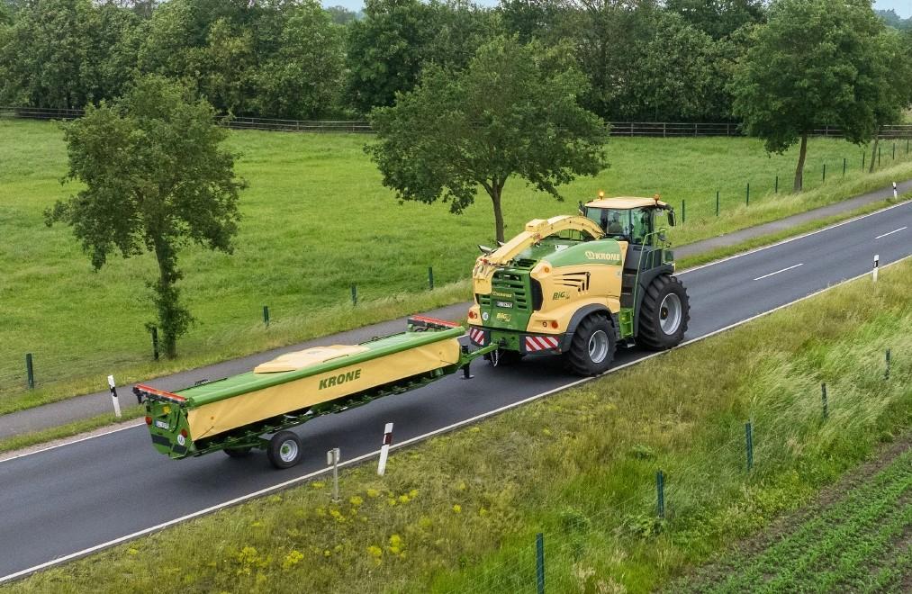 Krone XDisc 710 maaibord op transport