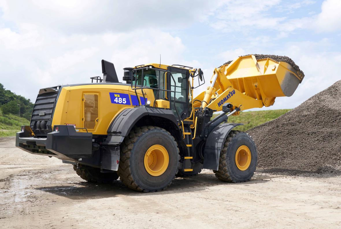 Komatsu WA475-11 wiellader