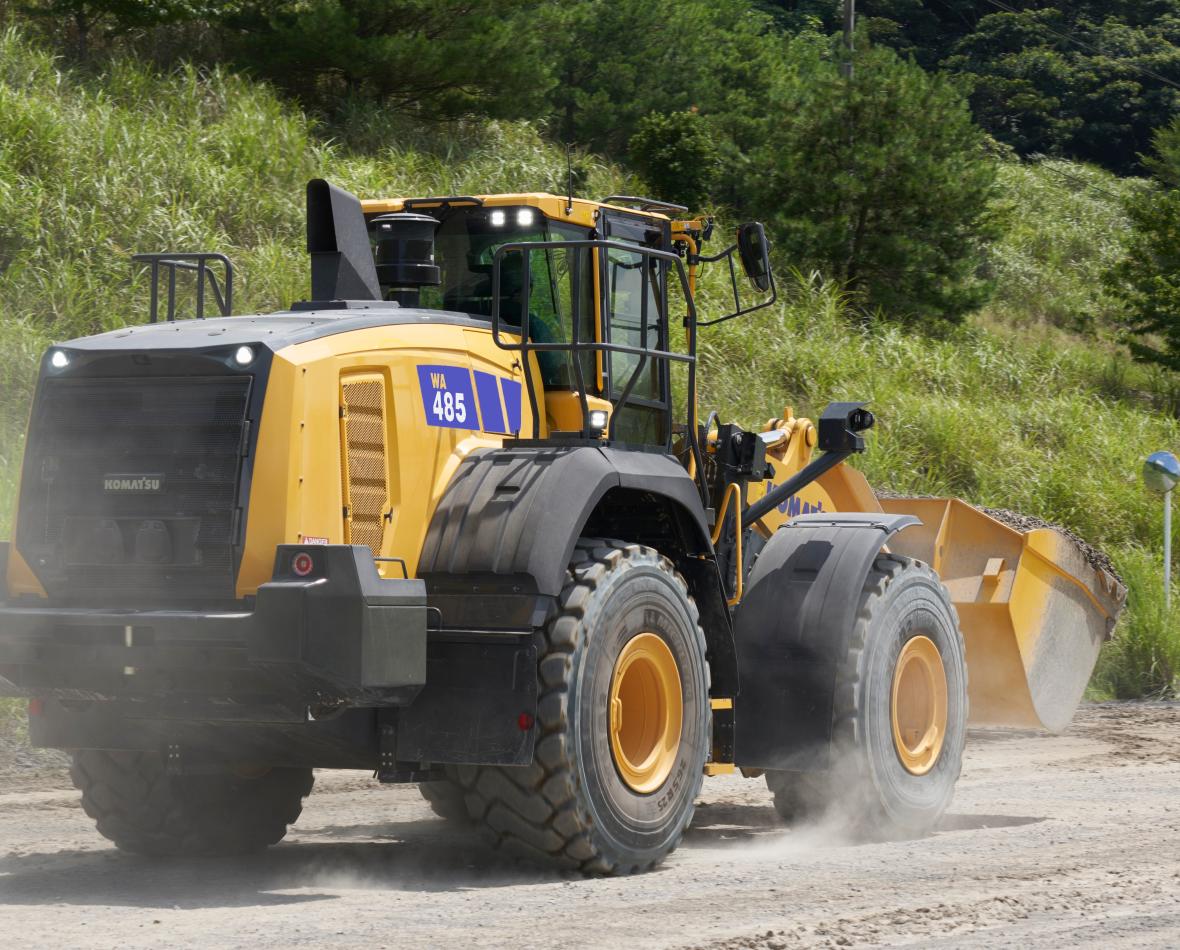 Komatsu WA475-11 wiellader