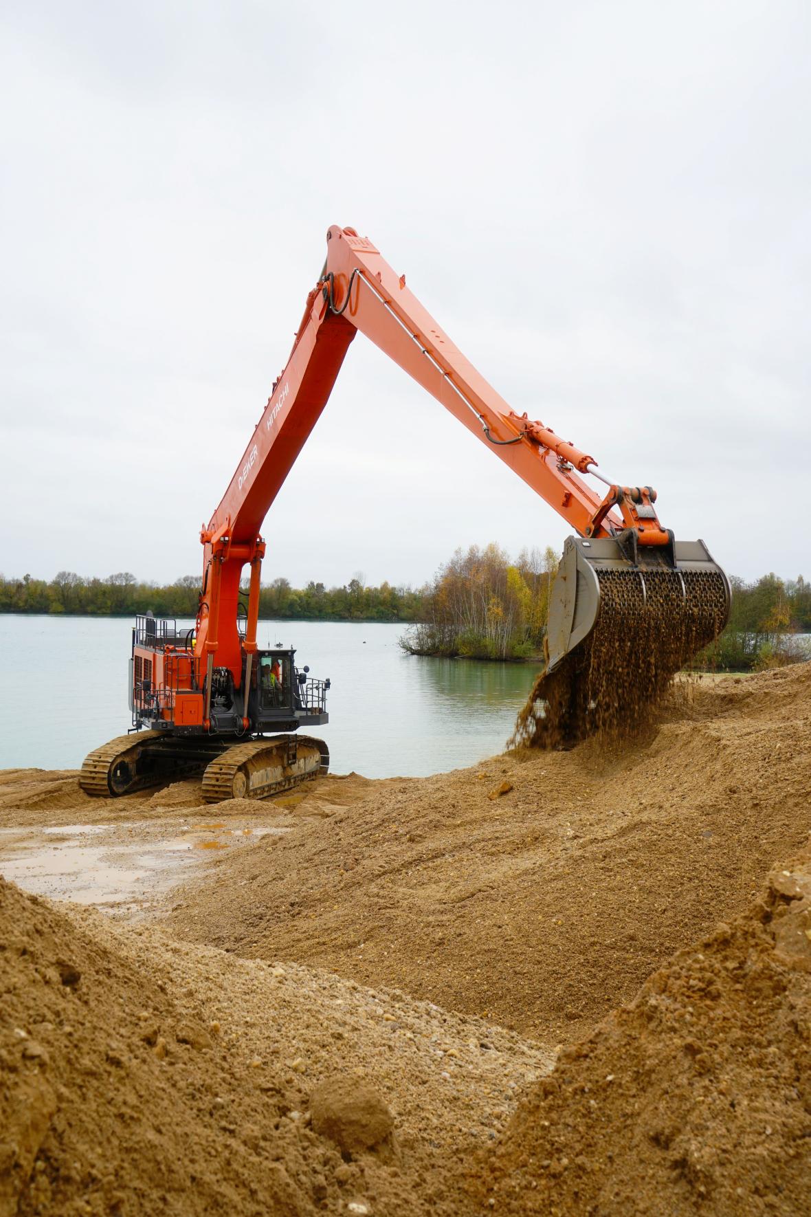 Hitachi EX1200-7 rupskraan