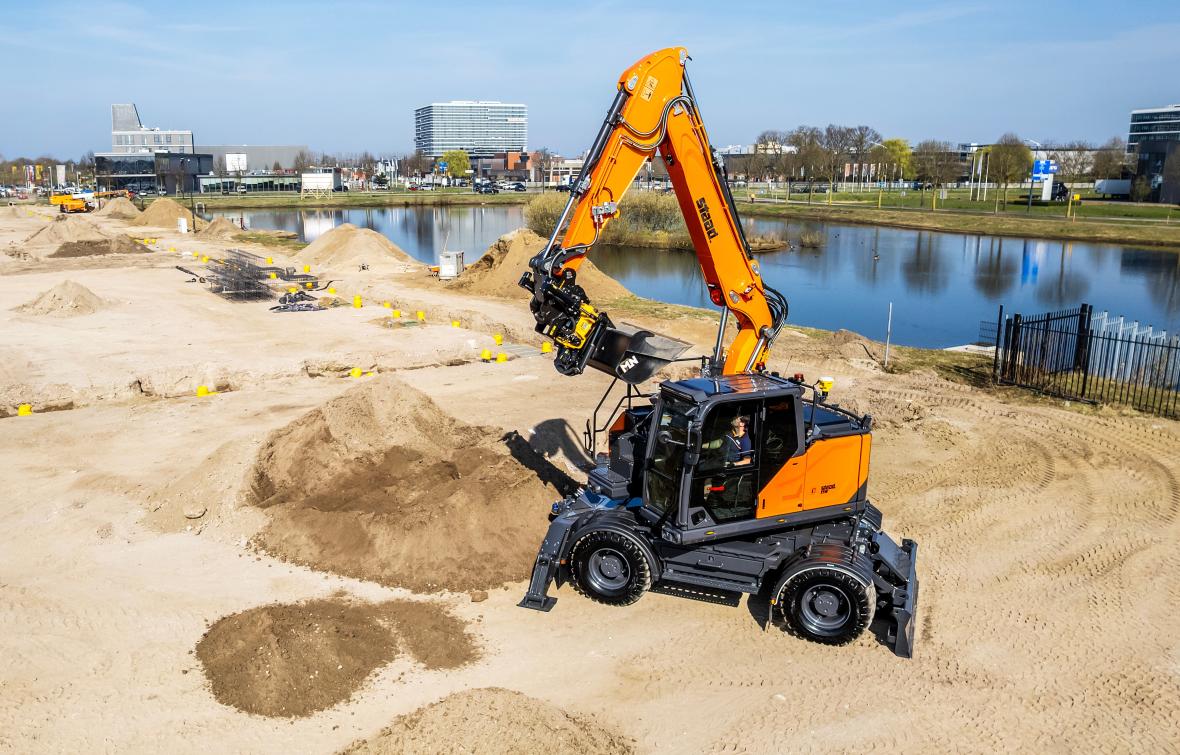 staad W17 mobiele elektrische graafmachine