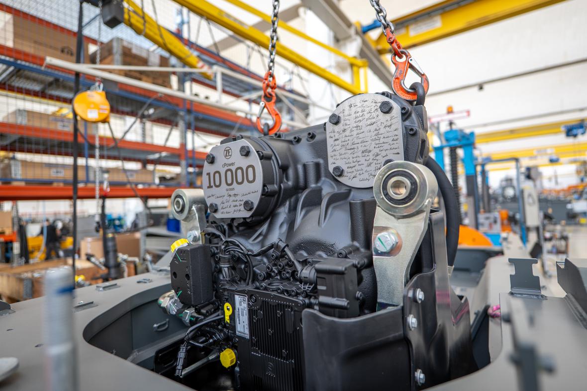 liebherr zf.jpg