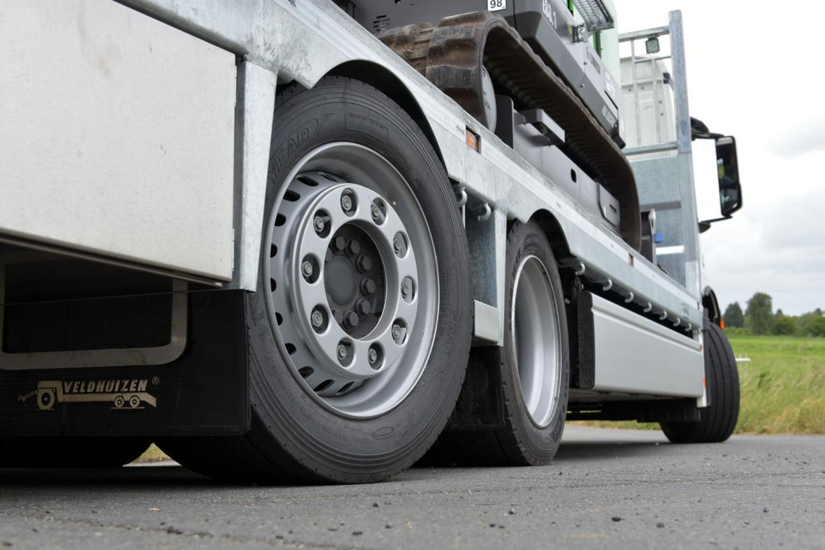 e Actros oprijwagen