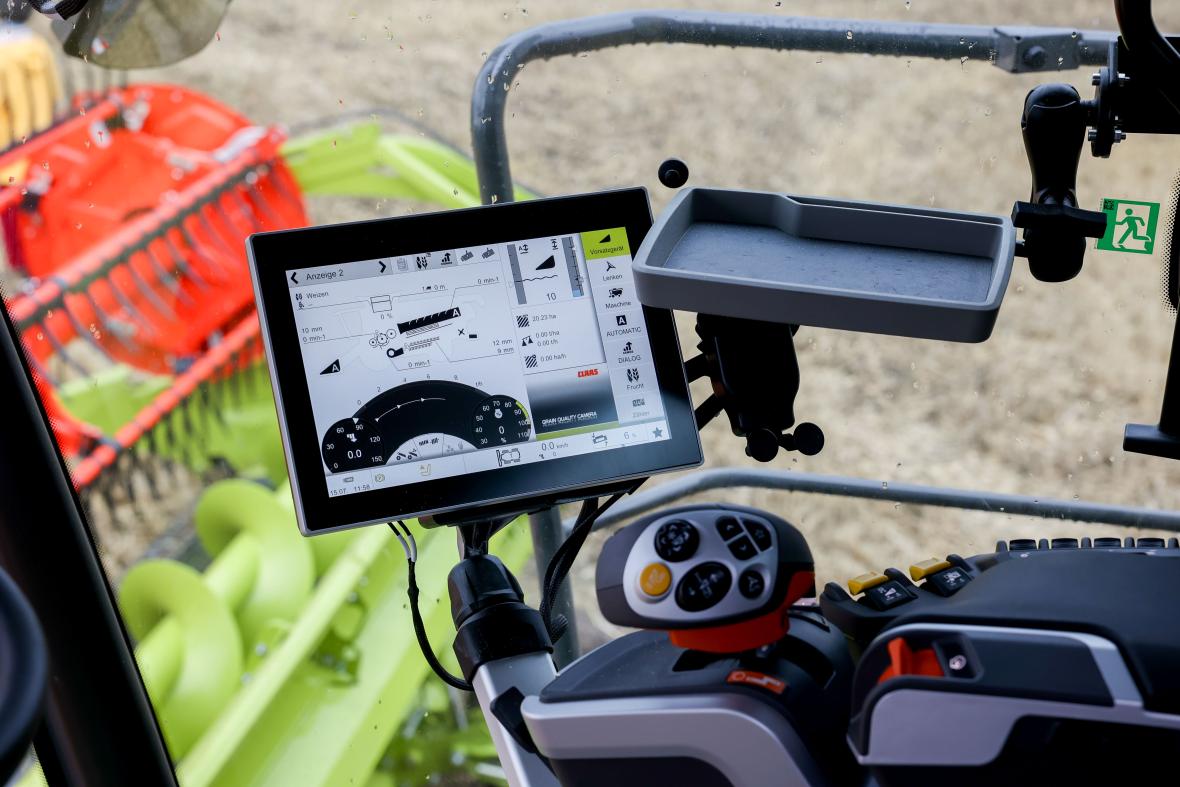 Claas Trion 740 maaidorser cabine