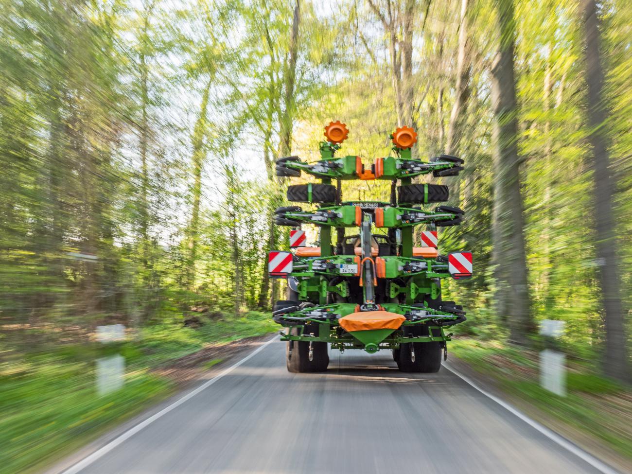 amazone precisiezaaier op transport 