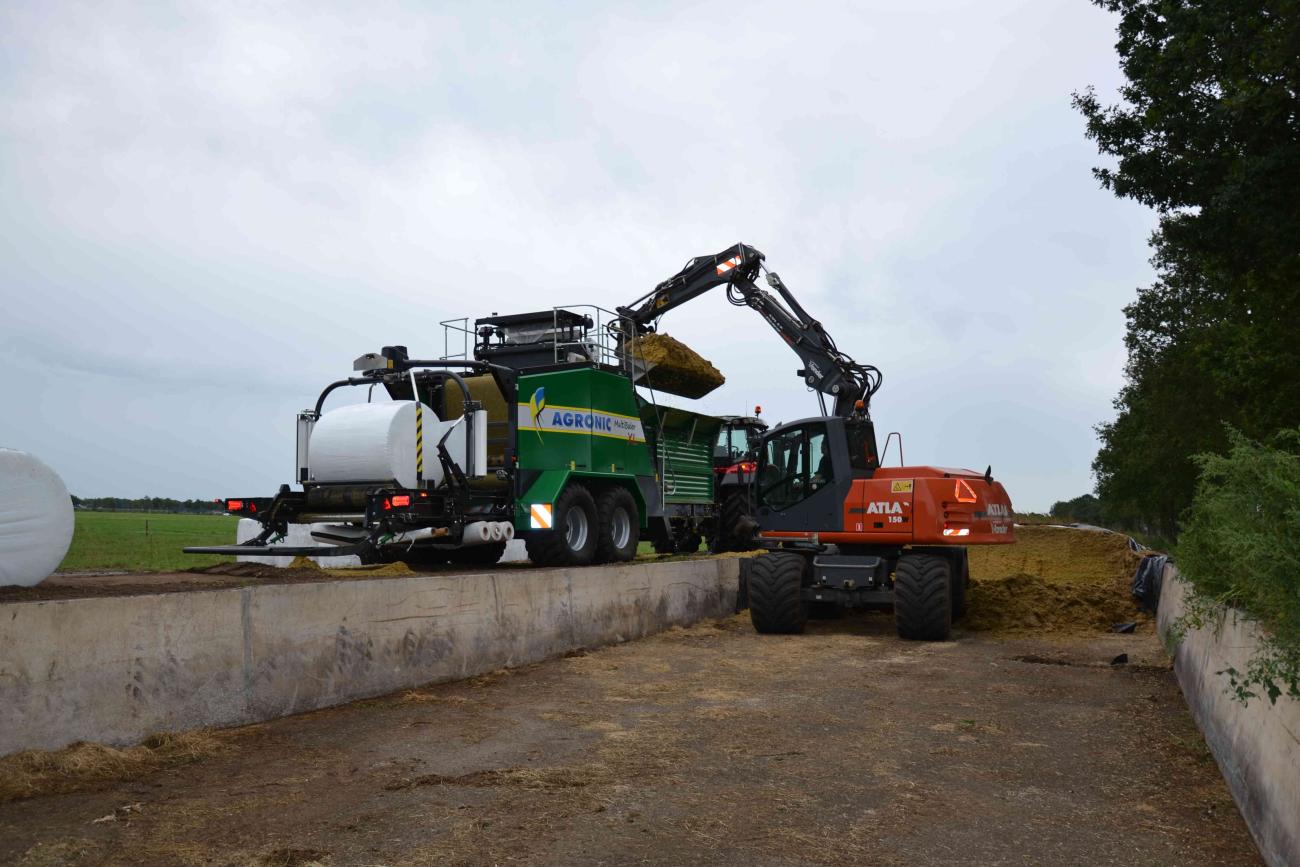 stationair draaien atlas kraan en Knoll pers