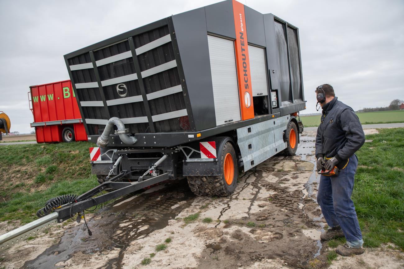 schouten pompunit sleepslangbemesten met afstandsbediening 