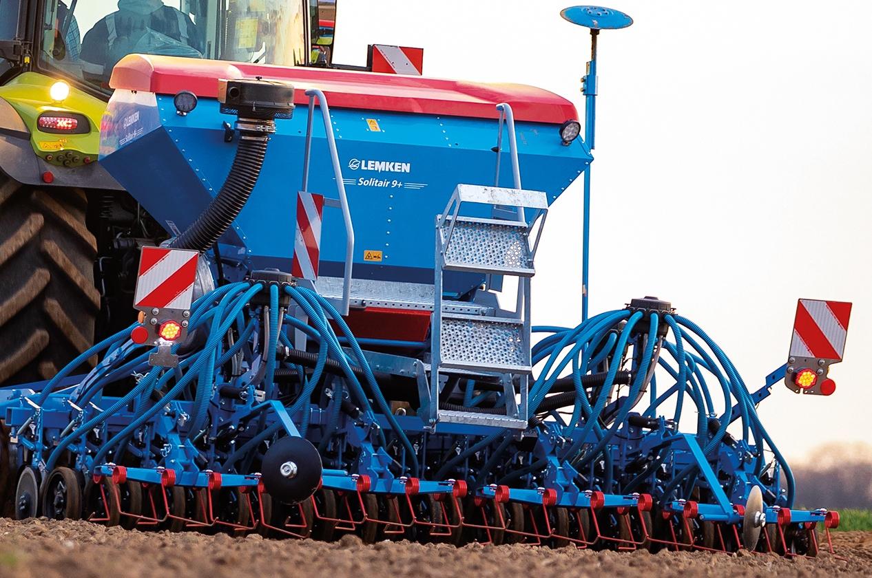 Lemken zaaimachine met dubbele zaaigoedtank