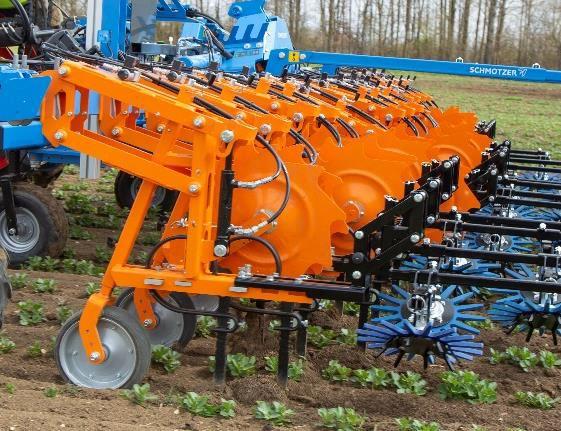 De Schmotzer schoffel is geschikt voor tot 50 cm hoog gewas