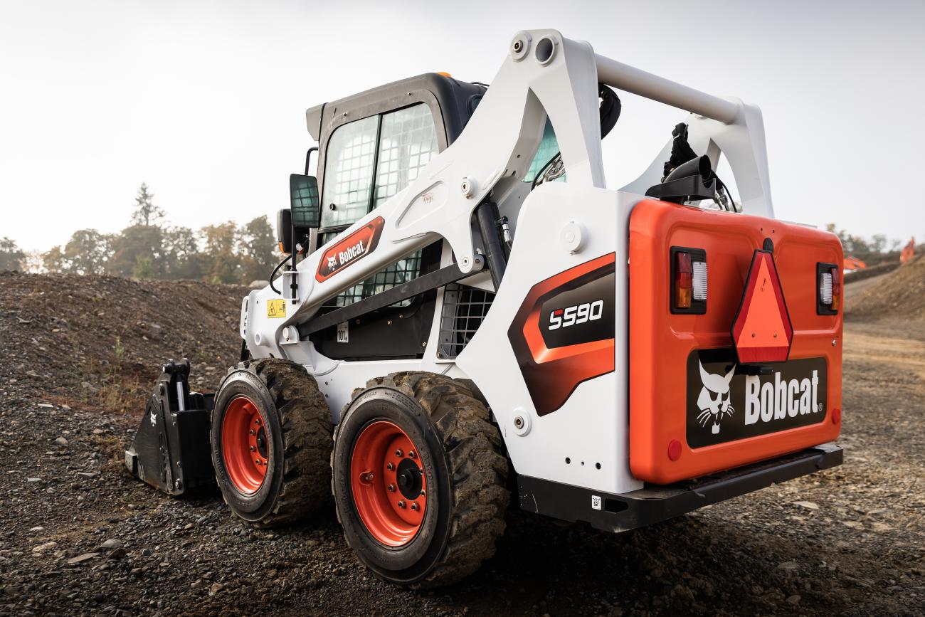 bobcat skid steer 