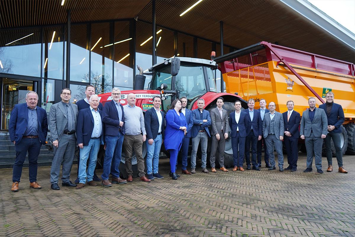 Groepsfoto kwaliteitsnetwerk landbouwverkeer