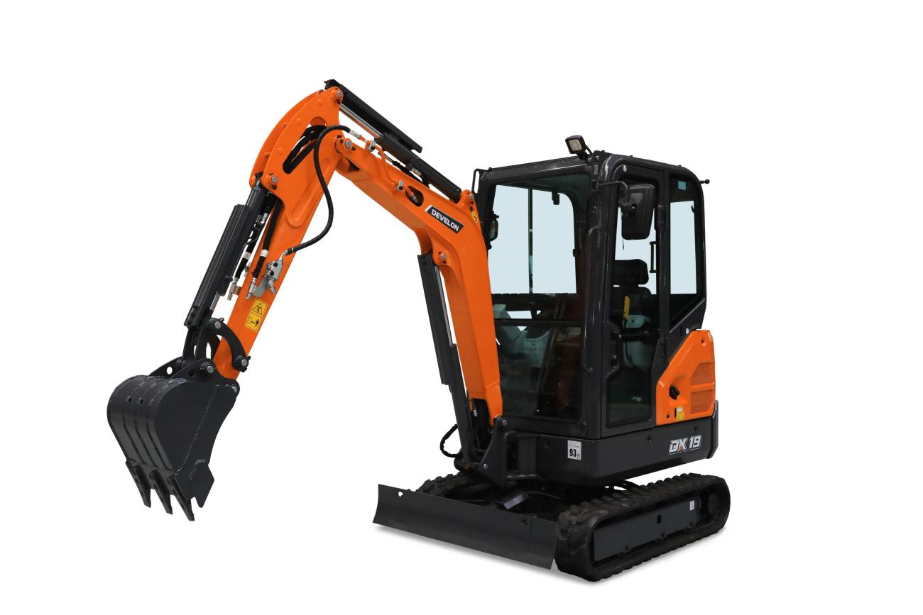 doosan DX 19 minigraafmachine 