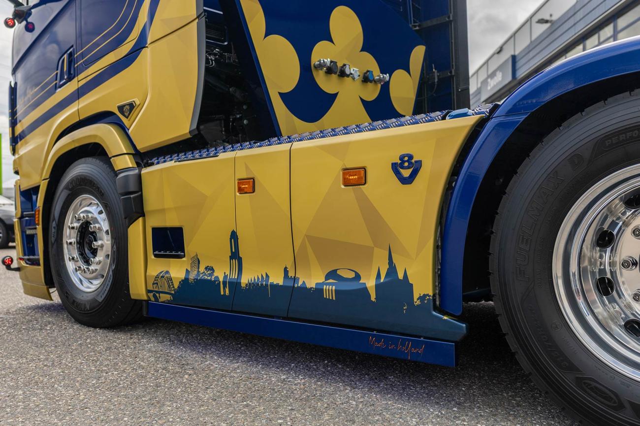 1000 e jubileumscania uit Zwolle 