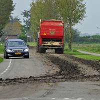 modder op de weg