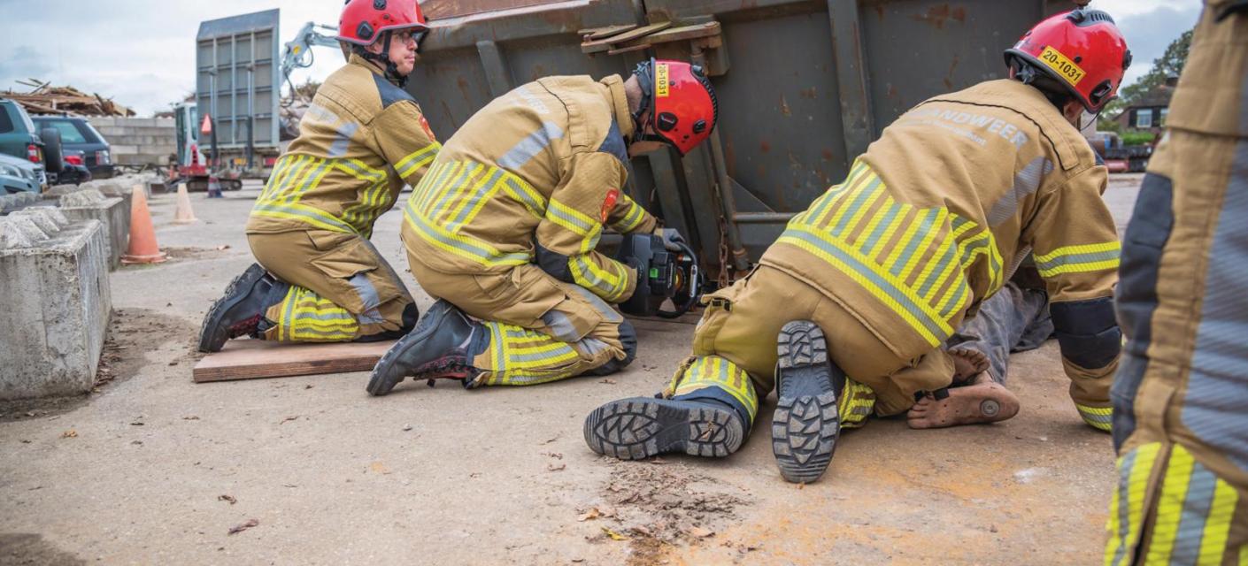 2. Oefening brandweer beknelling.jpg