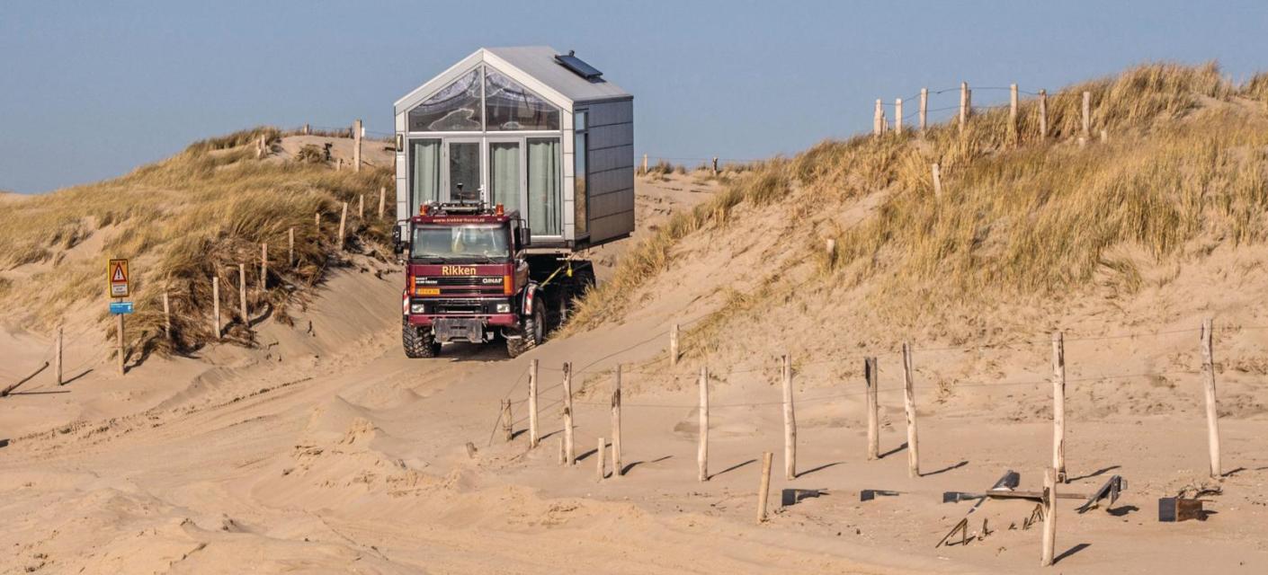 Ginaf_strandhuisjes_plaatsen