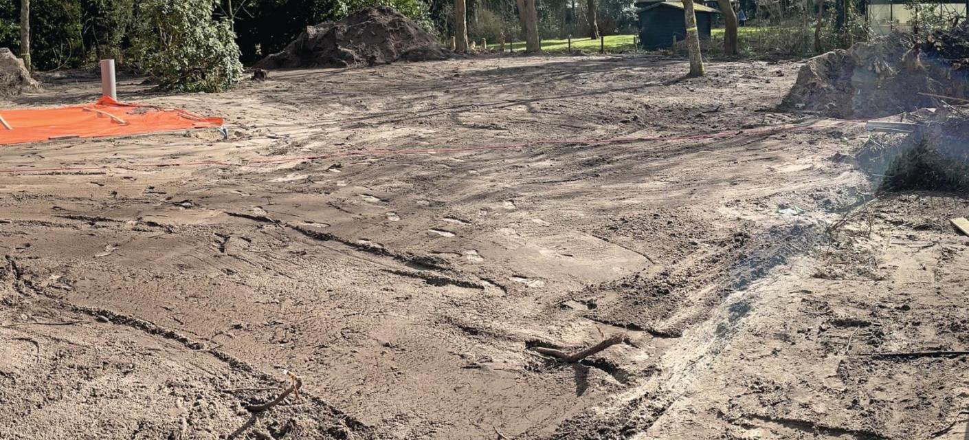 7 afwerken terrein.jpg