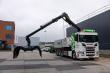 Scania 520 truck met laadkraan